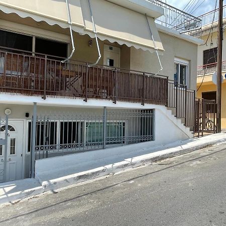 Venetsanou Ketsea 77 Apartment Каламата Екстериор снимка