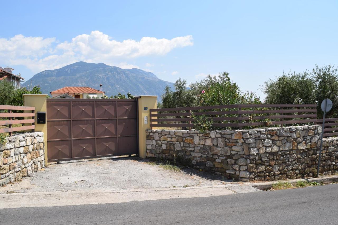 Venetsanou Ketsea 77 Apartment Каламата Екстериор снимка